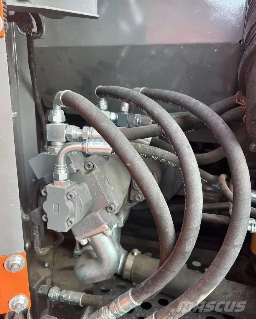 Hitachi 70 Mini ekskavatori < 7 t