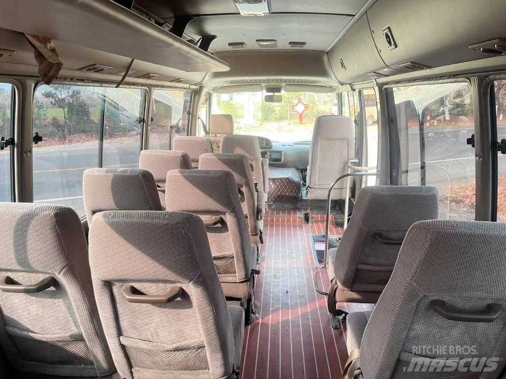 Toyota Coaster Starppilsētu autobusi