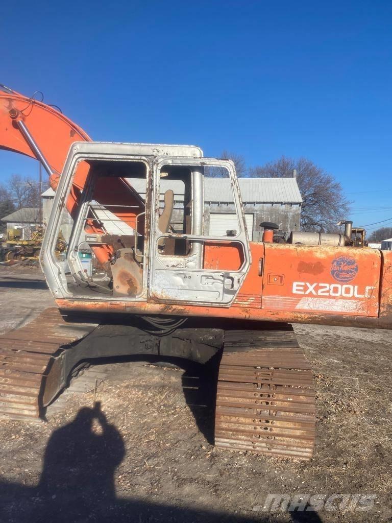 Hitachi EX 200 LC-1 Kāpurķēžu ekskavatori