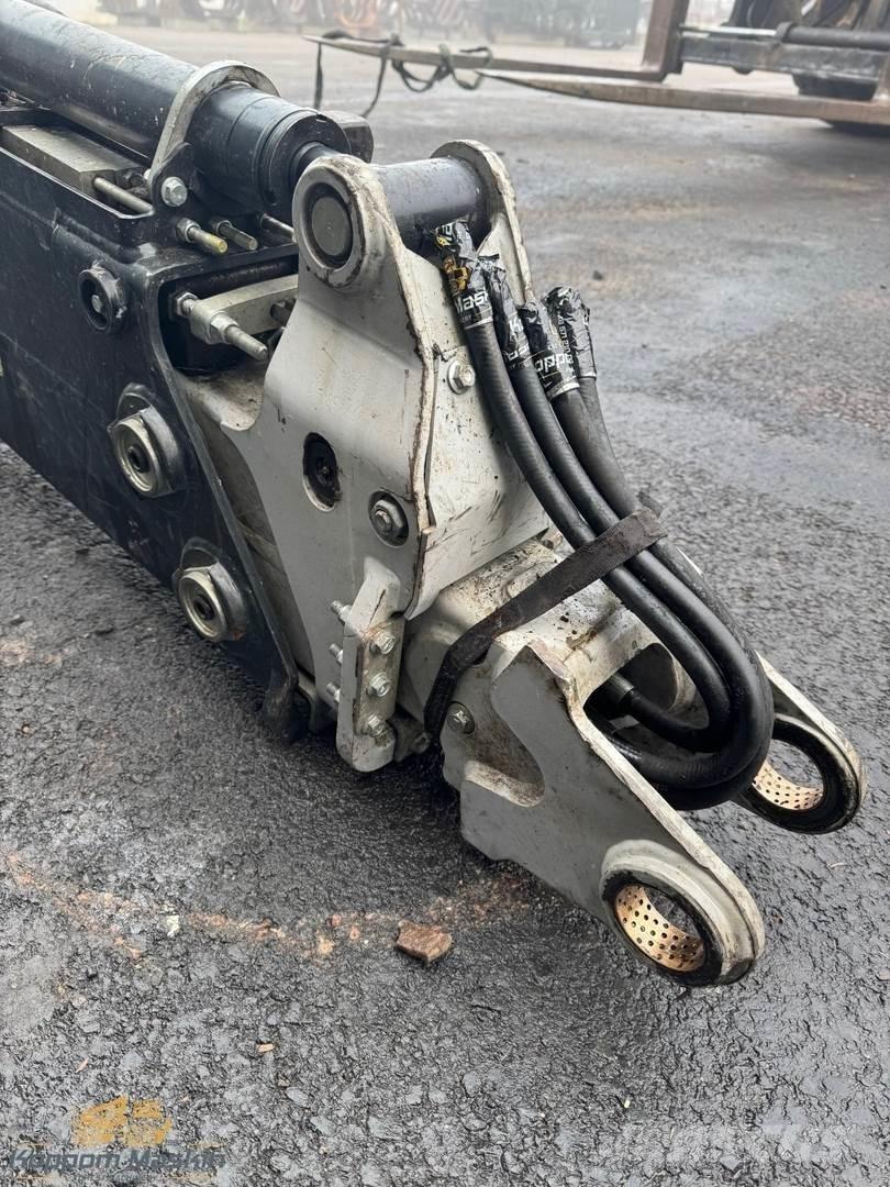 Komatsu 130F Combi Krāni
