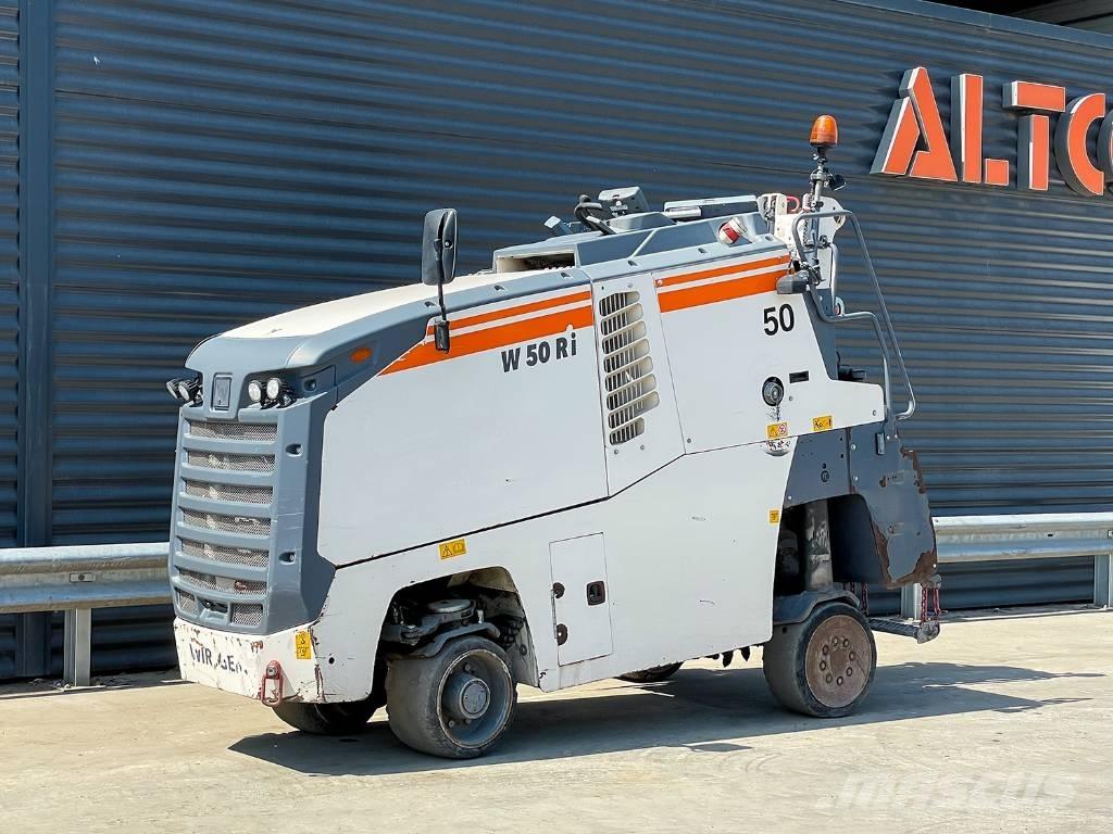 Wirtgen W 50 RI Asfalta dzesēšanas iekārtas