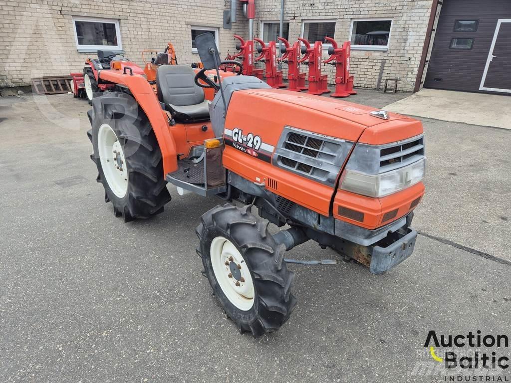 Kubota GL 29 Traktori