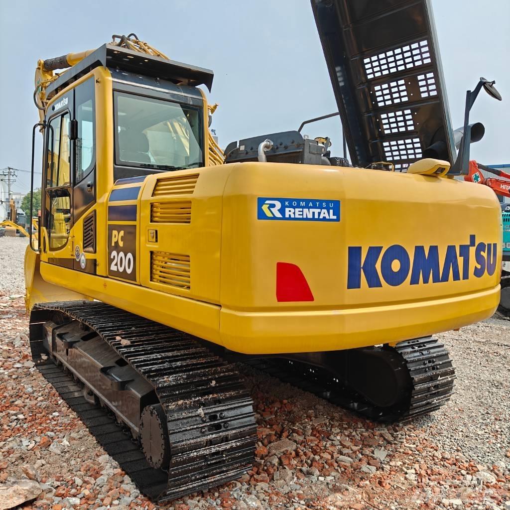 Komatsu 200-8N1 Kāpurķēžu ekskavatori