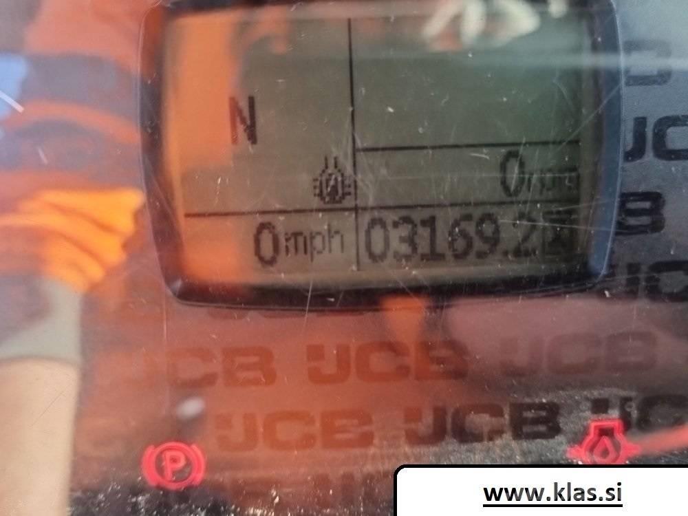 JCB compact 3cx Ekskavatori-iekrāvēji