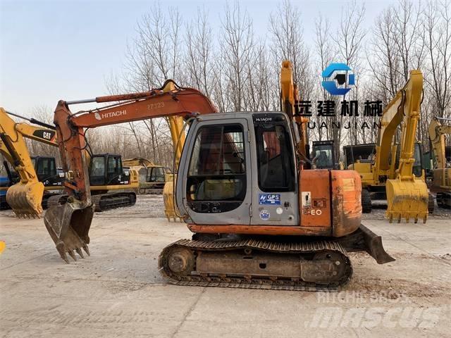 Hitachi EX60-5 Kāpurķēžu ekskavatori