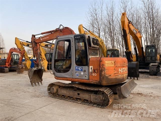 Hitachi EX60-5 Kāpurķēžu ekskavatori