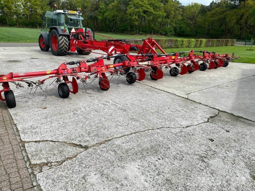 Lely 1250 Grābekļi un siena ārdītāji