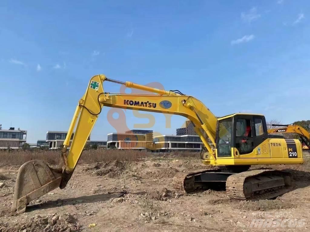 Komatsu PC 210-7 Kāpurķēžu ekskavatori