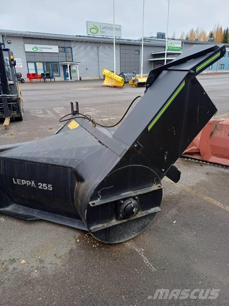 Leppä Leppä 255 Sniega metēji