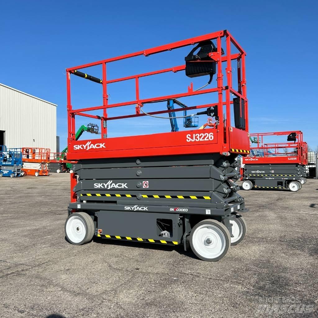 SkyJack SJ 3226 Šķerveida pacēlāji