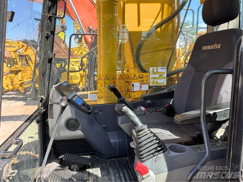 Komatsu PC210LC-11 Kāpurķēžu ekskavatori