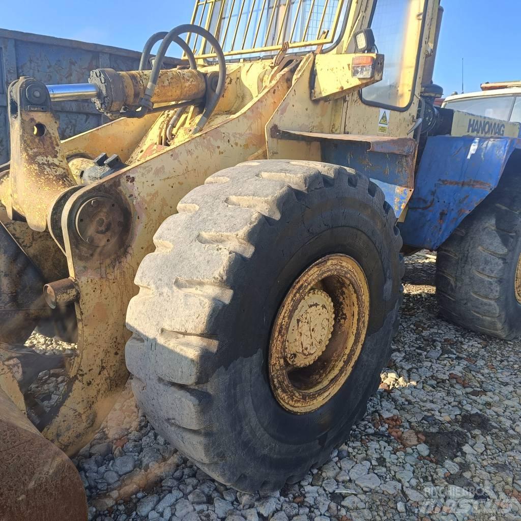 Hanomag C55 Iekrāvēji uz riteņiem