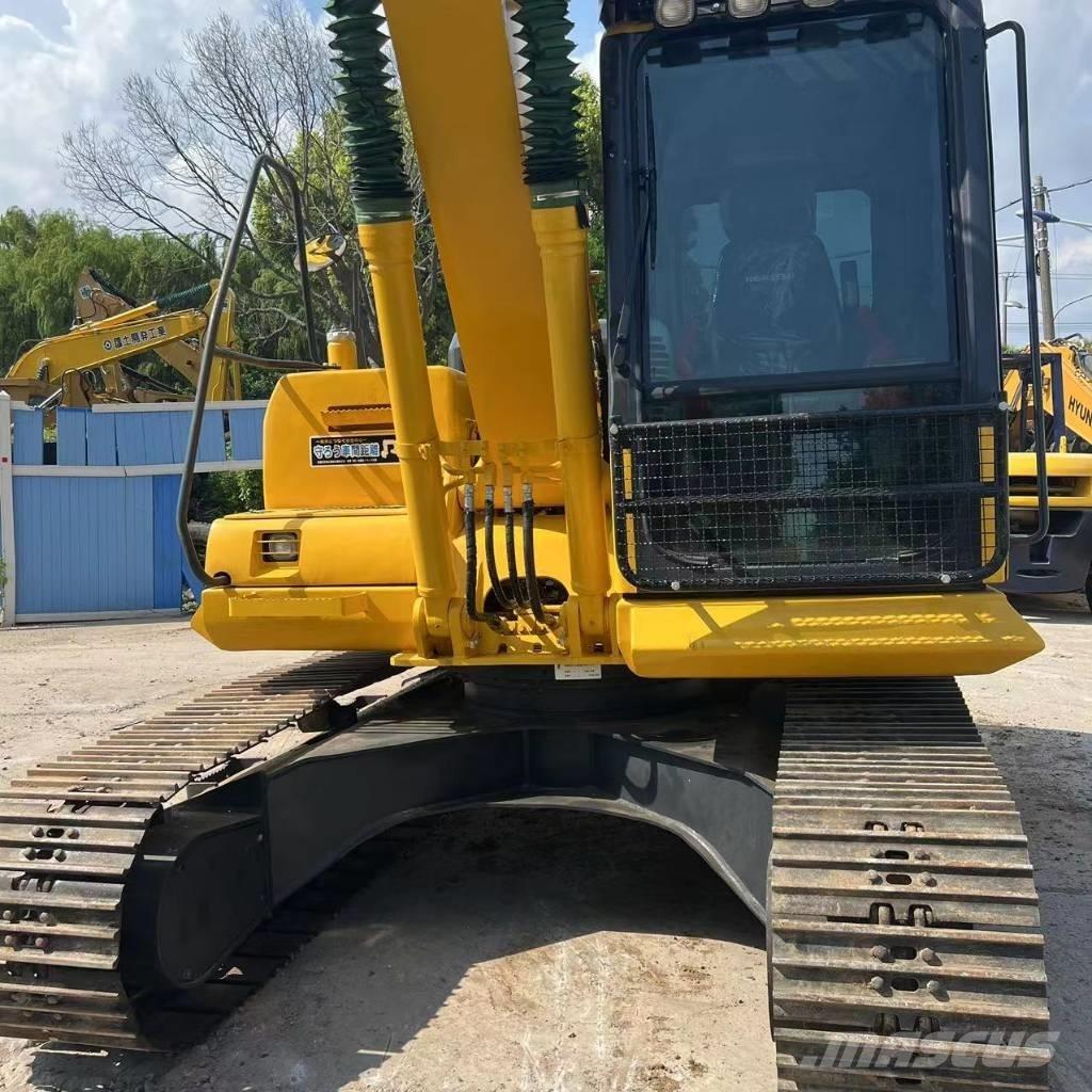 Komatsu PC 130-7 Kāpurķēžu ekskavatori