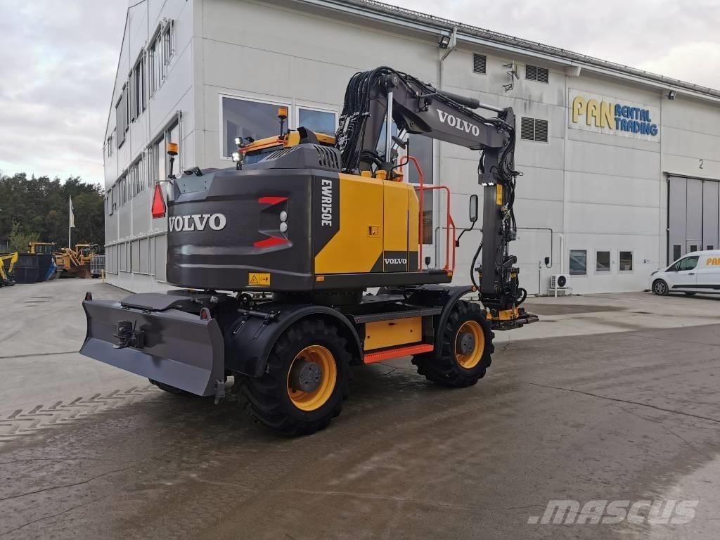 Volvo EWR 150 E Ekskavatori uz riteņiem