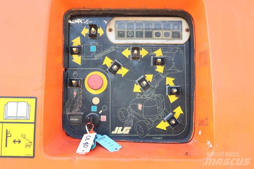 JLG 800AJ Strēles pacēlāji
