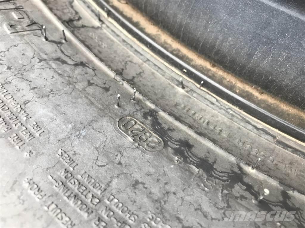 Mitas 600/65R34 Riepas, riteņi un diski