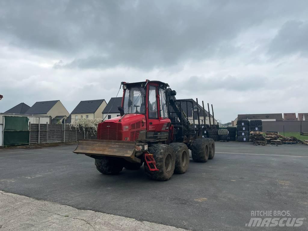 Komatsu 845 Forvarderi