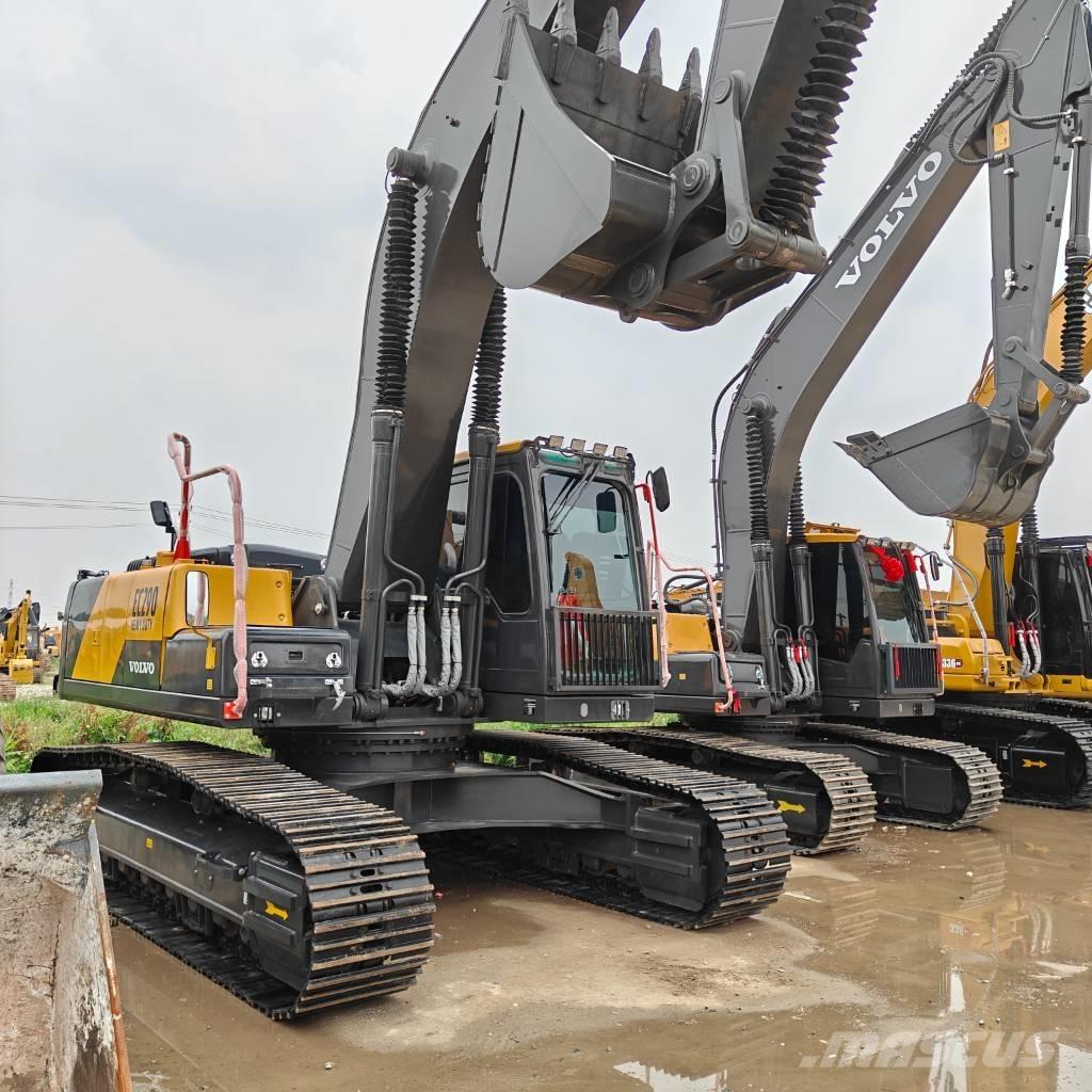 Volvo 290 Kāpurķēžu ekskavatori