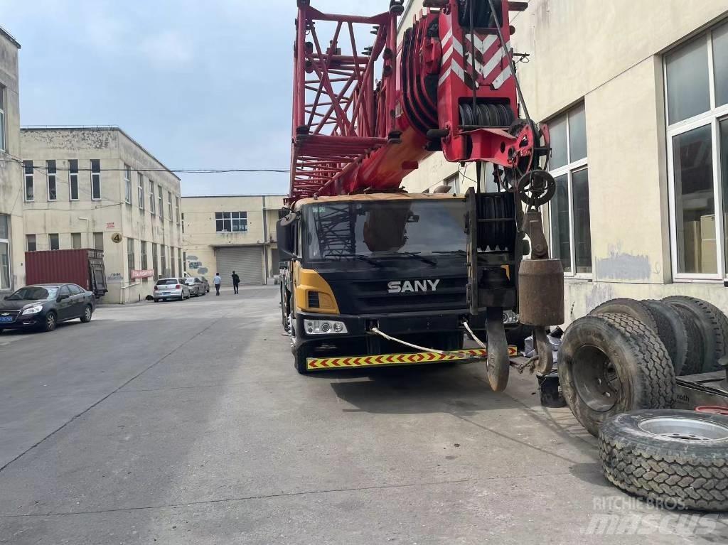 Sany 750S Visurgājēji celtņi