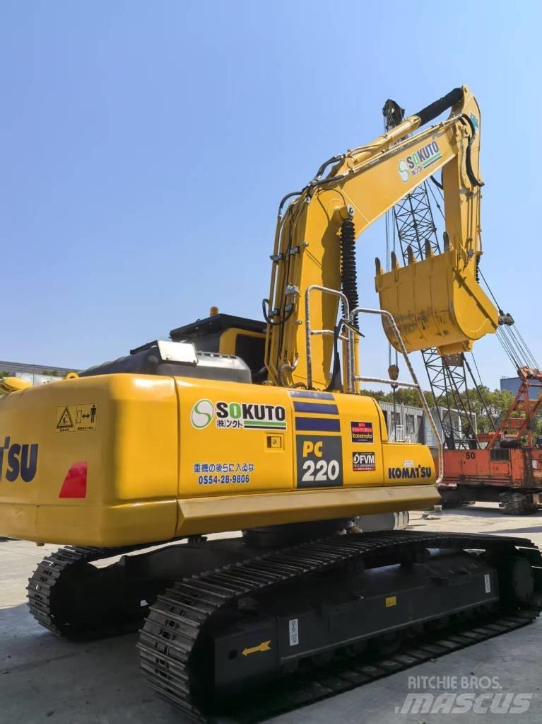 Komatsu PC 220-8 Kāpurķēžu ekskavatori