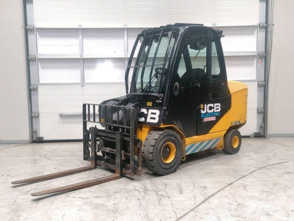 JCB TLT30-19E Teleskopiskie manipulatori