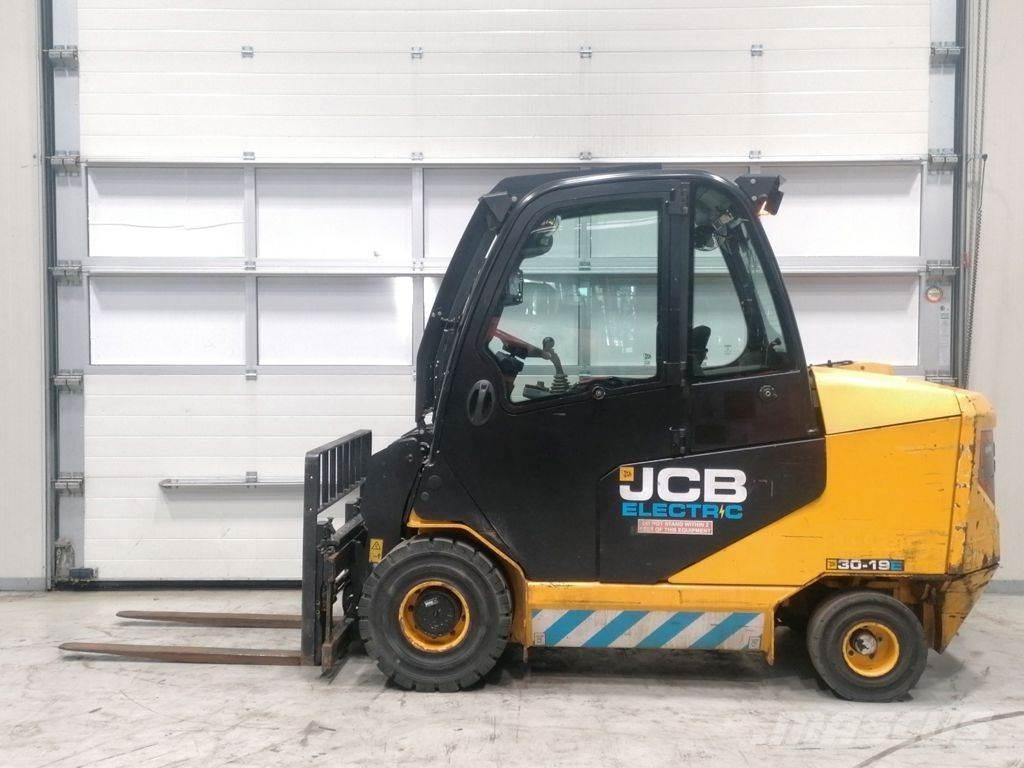 JCB TLT30-19E Teleskopiskie manipulatori