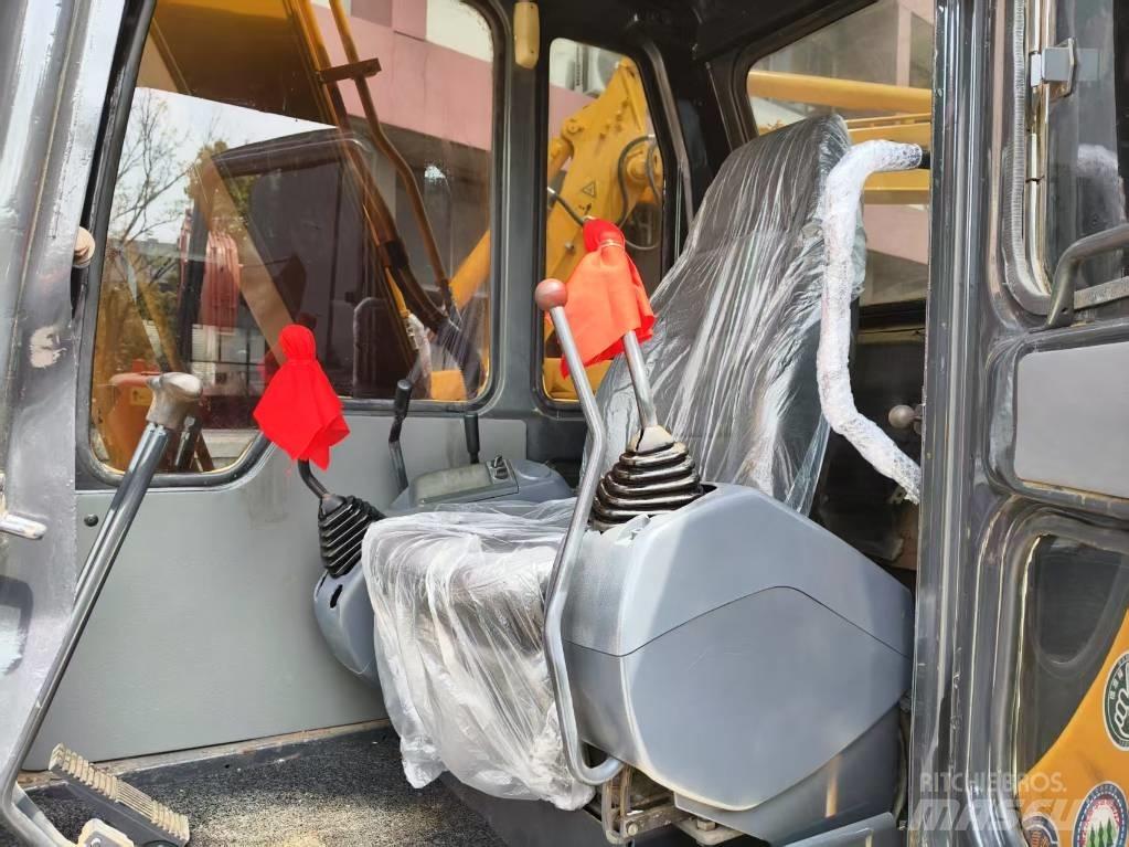 Komatsu PC 60 Kāpurķēžu ekskavatori