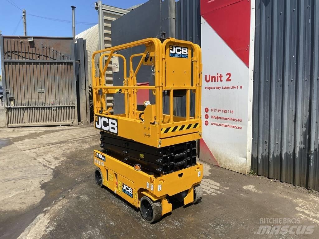 JCB S1932 EDRV Šķerveida pacēlāji