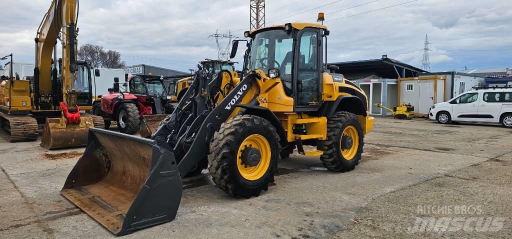 Volvo L 45 H Iekrāvēji uz riteņiem