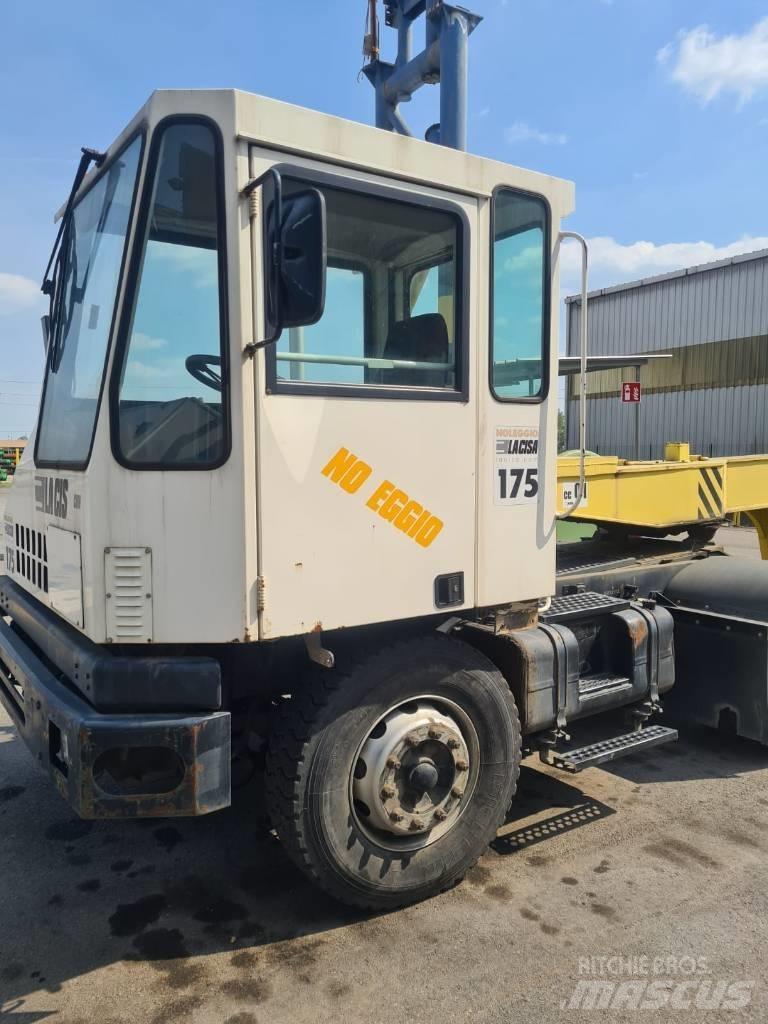Magnum TT120 Terminālie traktori