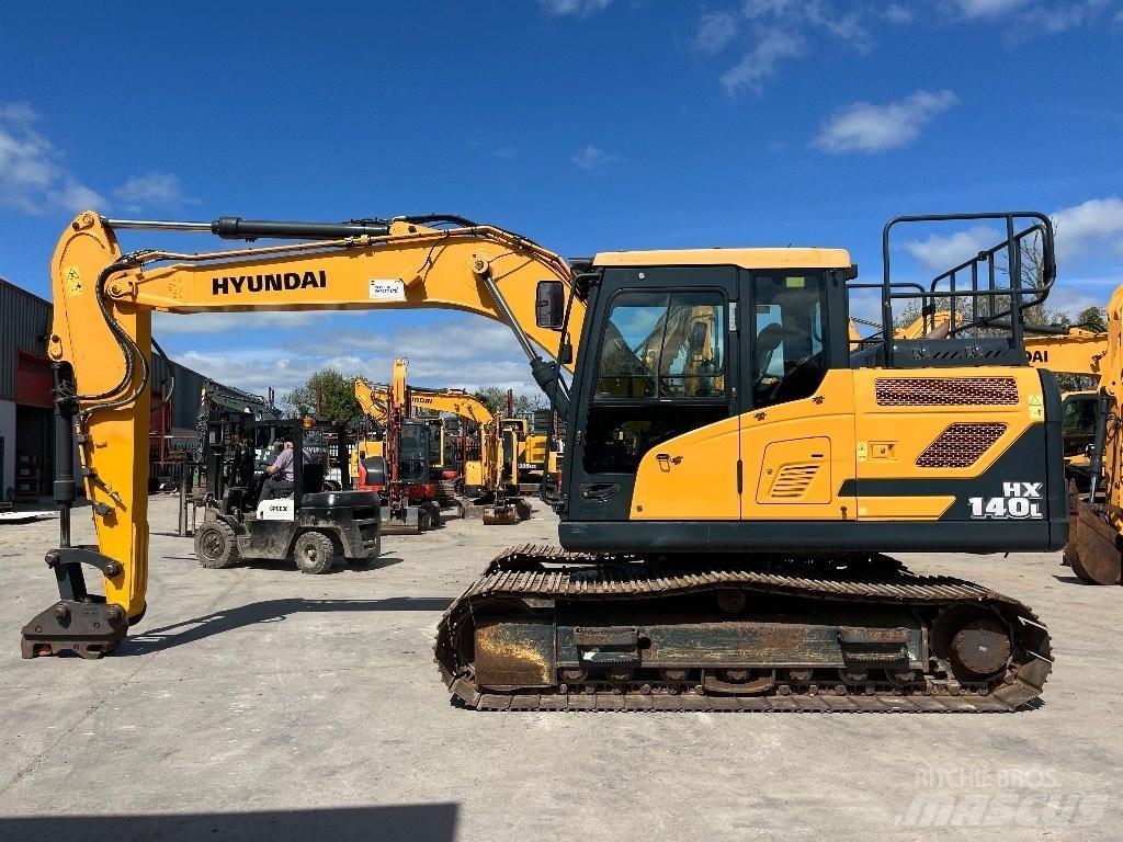 Hyundai HX140L Kāpurķēžu ekskavatori