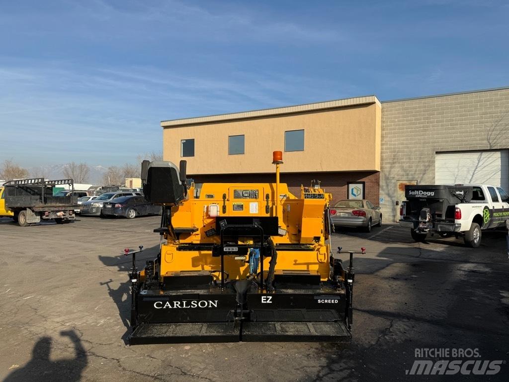 Carlson CP 100 Asfalta klājēji