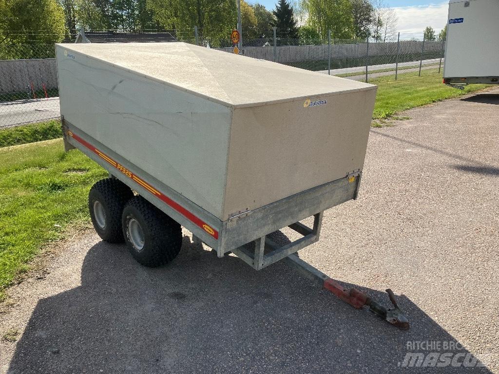 Kranman PF 325 Citas piekabes