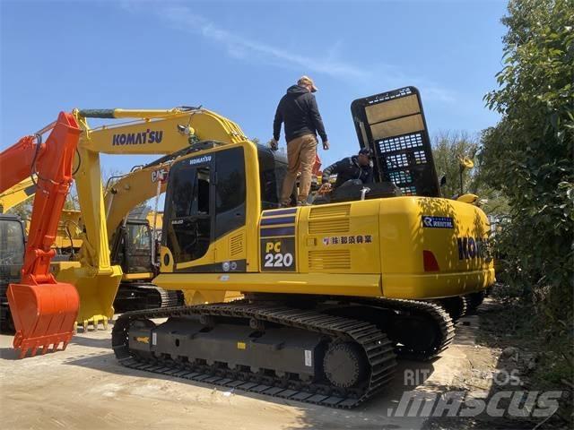 Komatsu PC 220-8 Kāpurķēžu ekskavatori