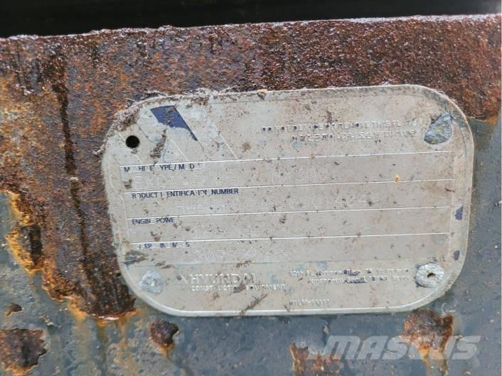 Hyundai HX 300 Kāpurķēžu ekskavatori