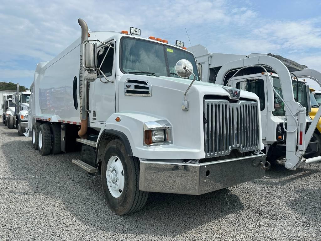 Western Star 4700 Atkritumu izvešanas transports