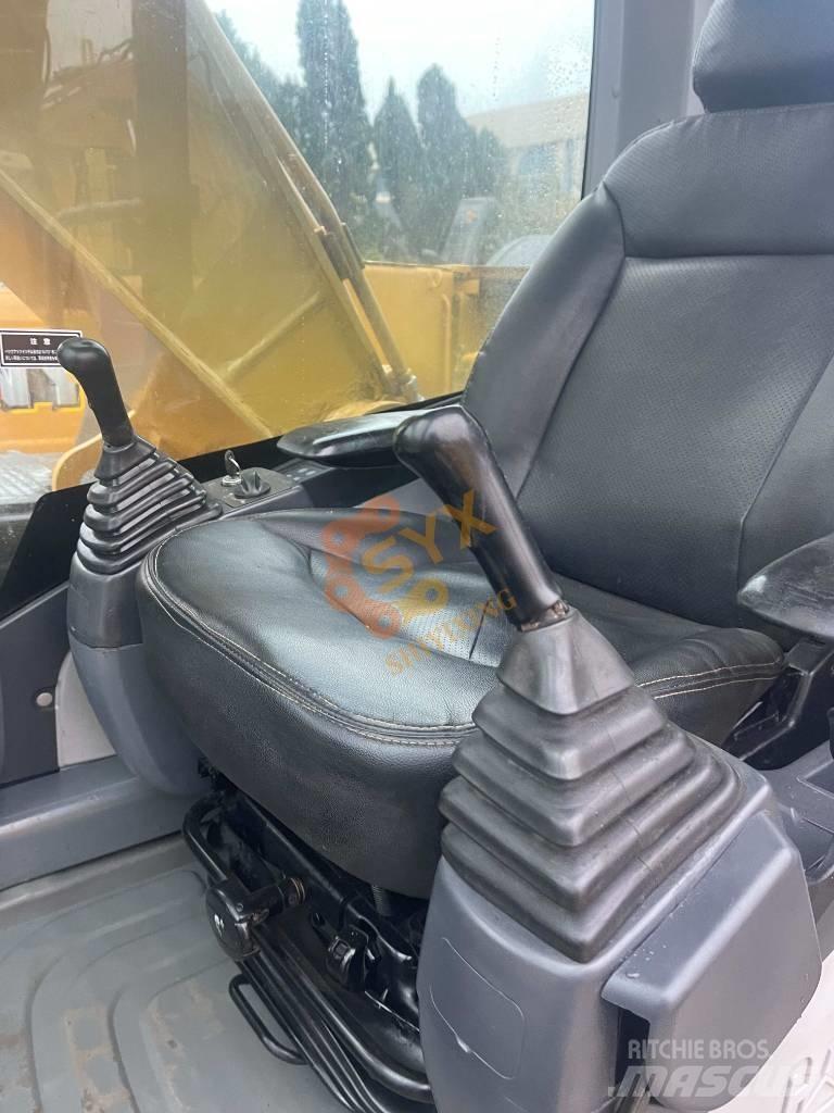 CAT 320 D Kāpurķēžu ekskavatori