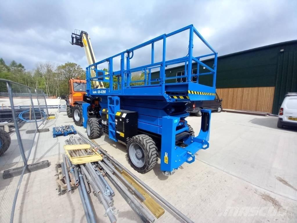 Genie GS 4390 RT Šķerveida pacēlāji