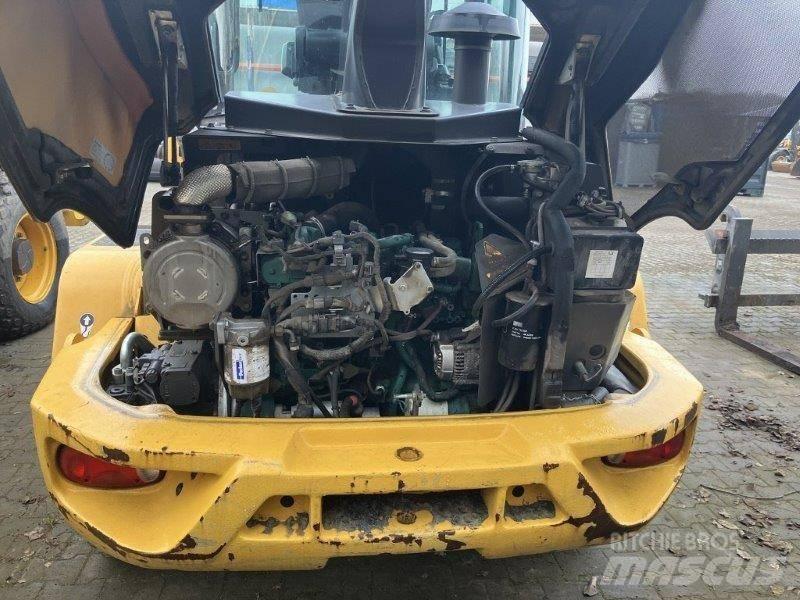 Volvo L 35 G Iekrāvēji uz riteņiem