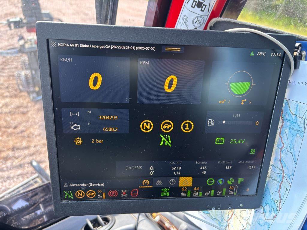 Komatsu 901XC Harvesteri