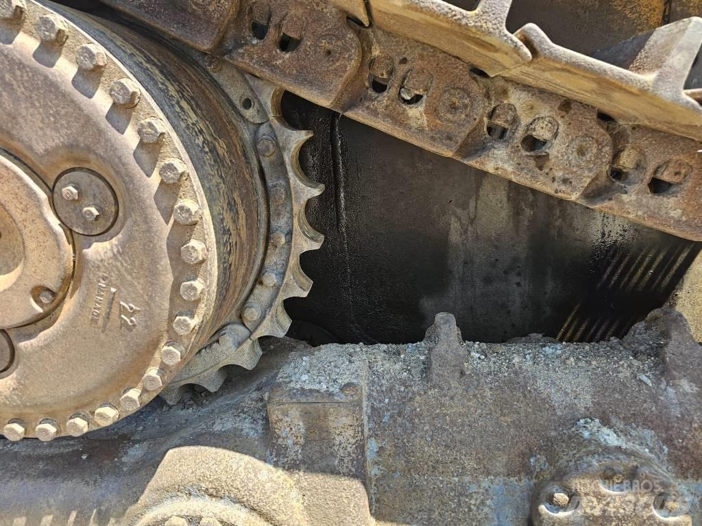 CAT D8L Kāpurķēžu buldozeri