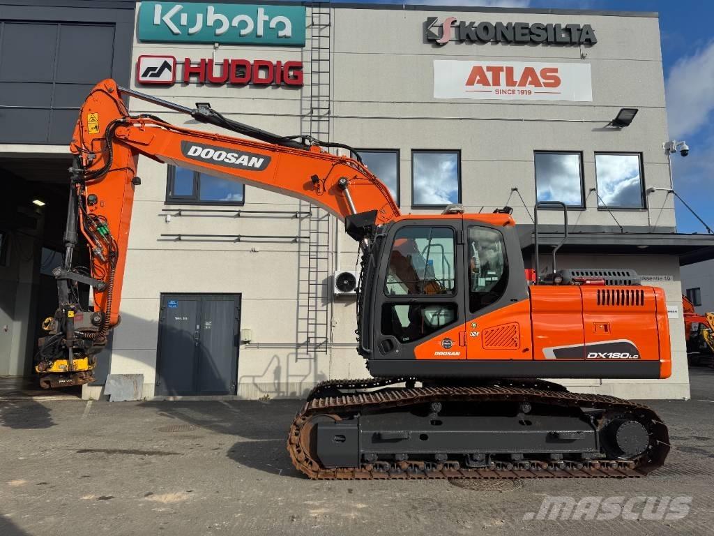 Doosan DX 180 LC-5 Kāpurķēžu ekskavatori