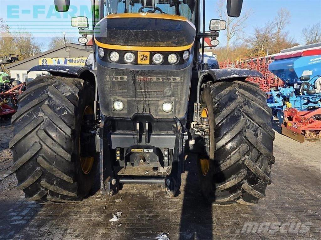 JCB fastrac 8330 Traktori