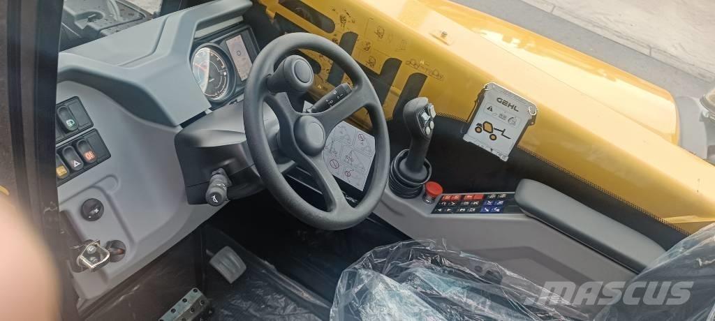 Gehl GCT 3-14+ Teleskopiskie manipulatori