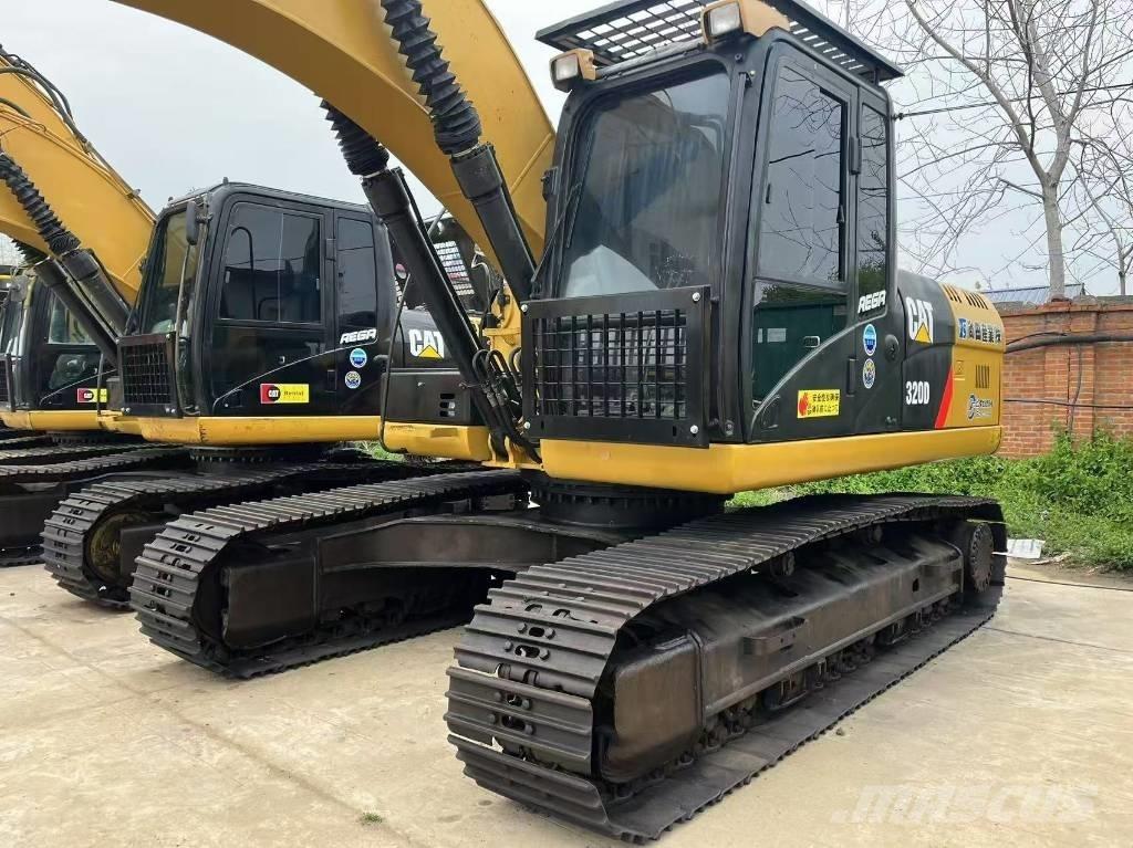 CAT 320 D Kāpurķēžu ekskavatori