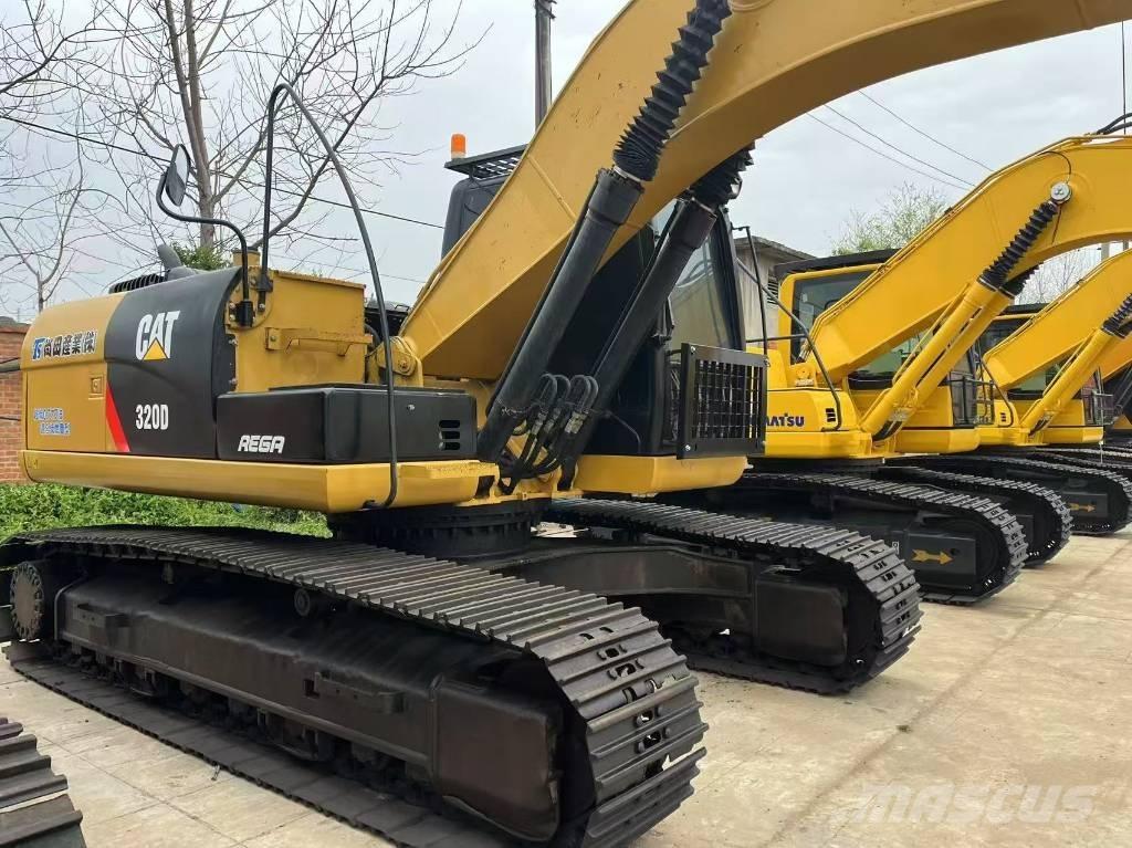 CAT 320 D Kāpurķēžu ekskavatori