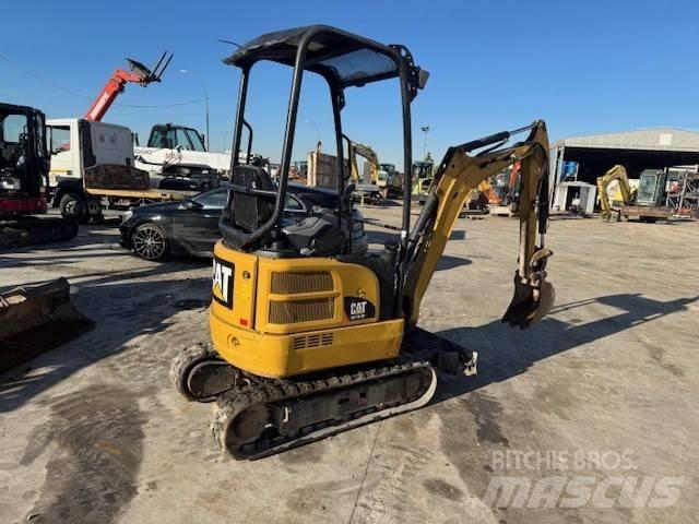 CAT 301.7 D Mini ekskavatori < 7 t