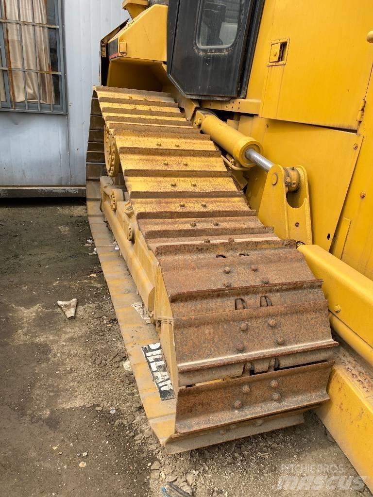 CAT D 5 M LGP Kāpurķēžu buldozeri