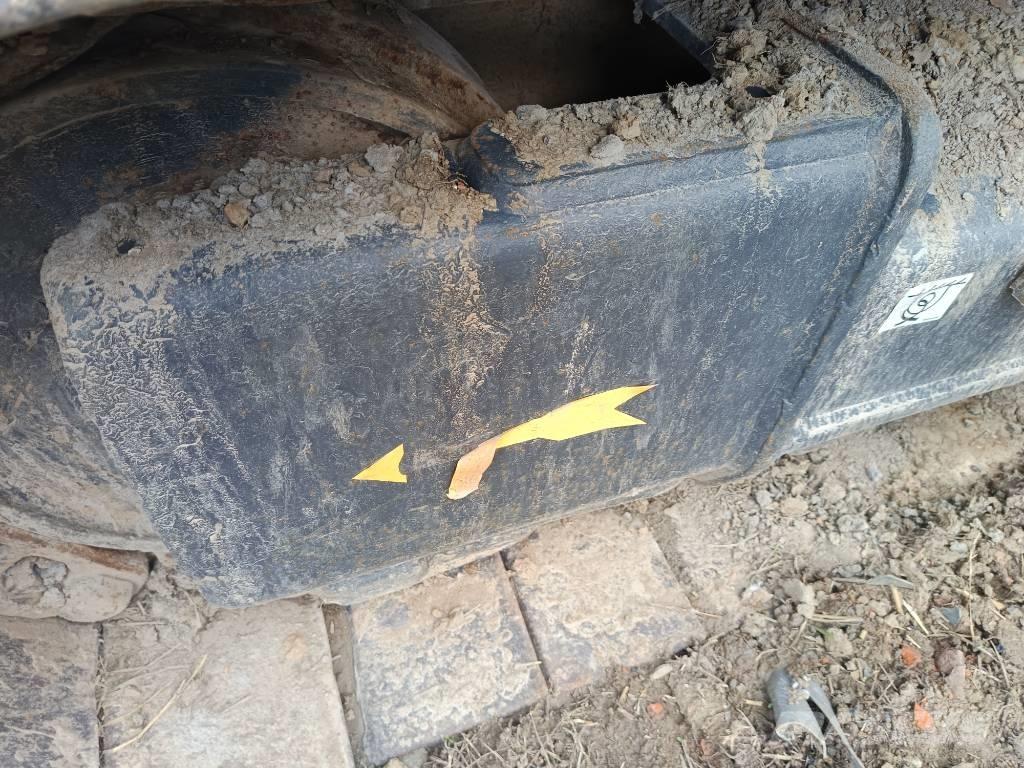 Volvo EC 210 B Kāpurķēžu ekskavatori