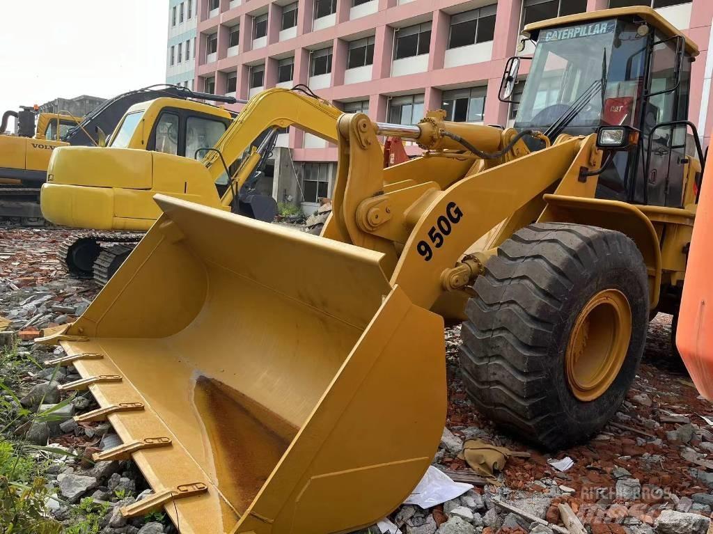 CAT 950 G Iekrāvēji uz riteņiem